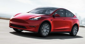 Sự cố phần mềm khiến Tesla phải thu hồi hàng trăm nghìn xe điện