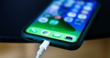 Vạch mặt nhanh 4 nguyên nhân khiến sạc iPhone "mãi không lớn"