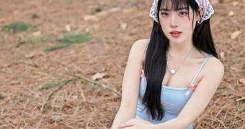 Hot girl dân tộc Nùng diện bodysuit gợi cảm trong bộ ảnh "nàng Lolita giữa rừng"
