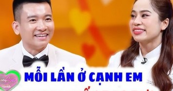 Chồng trẻ bất lực đập điện thoại khi vợ từ chối “yêu”
