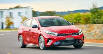 Giá xe KIA K3 tháng 10/2024, lăn bánh giảm 50% phí trước bạ