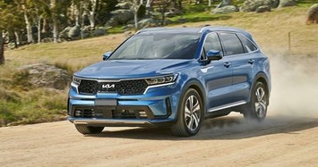 Giá xe KIA Sorento cập nhật tháng 11/2024, lăn bánh giảm 50% lệ phí trước bạ