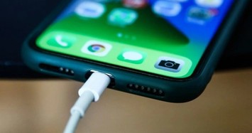 Tại sao tốc độ sạc iPhone "mãi không lớn"