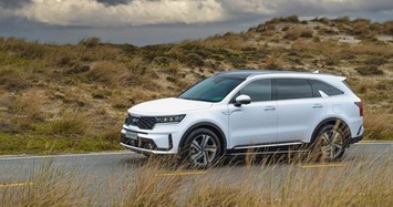 Giá xe KIA Sorento mới nhất tháng 1/2025, từ 964 triệu đồng