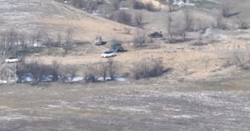 Nga tung video Ukraine tấn công đoàn xe chở chuyên gia IAEA ở nhà máy hạt nhân Zaporizhzhia, Kiev nói gì?
