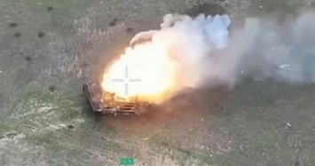 Ukraine công bố video chặn cuộc tấn công của Nga ở mặt trận Pokrovsk bằng tên lửa Javelin, UAV
