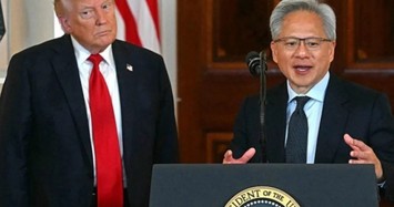 Ông Trump sẽ hủy bỏ quy định hạn chế xuất khẩu chip AI, cổ phiếu Nvidia dậy sóng