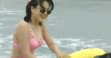 Song Hye Kyo mặc bikini gợi cảm trong phân cảnh "thân mật" bỗng lên top 1 tìm kiếm