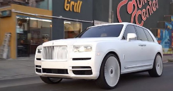 Cận cảnh SUV siêu sang Rolls-Royce Cullinan phiên bản bạch mã