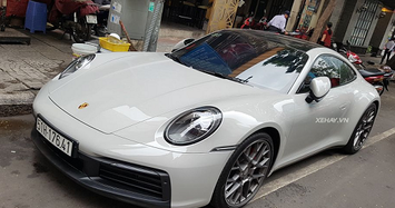 Soi Porsche 911 Carrera S chính hãng hơn 7,6 tỷ