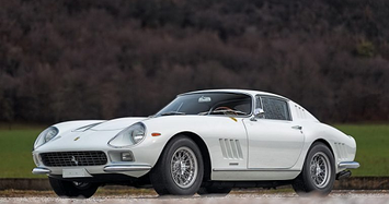 Cận cảnh siêu xe cổ Ferrari 275 GTB 6C hàng độc 