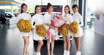 Hotgirl Ribi Sachi tậu xe sang Mercedes-Benz 2,5 tỷ đồng