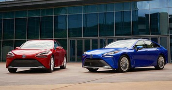 Cận cảnh Toyota Mirai 2021 mới chạy bằng hydro giá từ 1,5 tỷ đồng