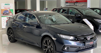 Đại lý giảm tới 80 triệu đồng cho Honda Civic