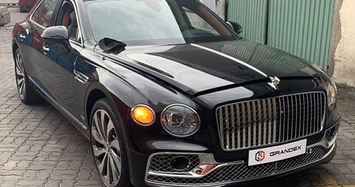 Cận cảnh xe siêu sang Bentley Flying Spur W12 giá gần 30 tỷ về Việt Nam