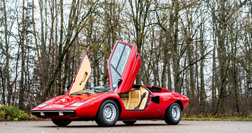 Cận cảnh bộ đôi Lamborghini Miura và Countach giá hơn 85 tỷ đồng