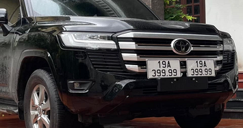 Đại gia Phú Thọ bấm trúng biển tứ quý 9 cho xe Toyota Land Cruiser 2022