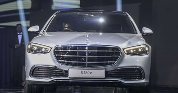 Xe hạng sang Mercedes-Benz S-Class plug-in hybrid đẹp không tì vết 