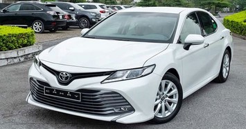 Doanh số của Toyota Camry đang tụt dốc