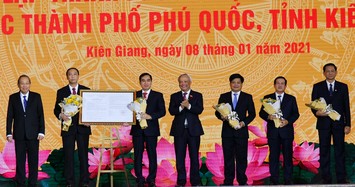 Huyện đảo Phú Quốc chính thức lên Thành phố 