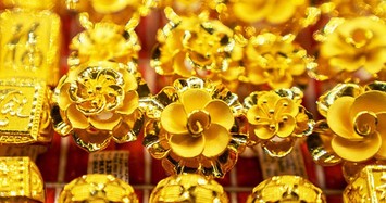 Vàng miếng và vàng nhẫn cùng tăng mạnh, nhà đầu tư cần thận trọng