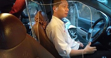 Taxi gắn khoang chắn bảo vệ tài xế: Cục Đăng kiểm nói gì?