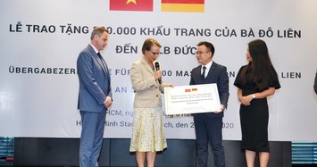 Shark Đỗ Liên - Chủ tịch Green Vietnam Fund tặng 300.000 khẩu trang cho Đức