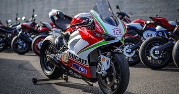 Siêu môtô Ducati Panigale V4 Nicky Hayden giá từ 1,6 tỷ 