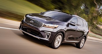 Kia Sorento 2021 “đọ sức” Hyundai SantaFe: Ai hơn ai?