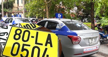 Doanh nghiệp vận tải xin giảm 50% phí đổi biển số xe sang màu vàng