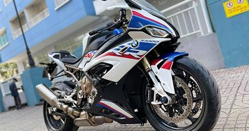 BMW S1000RR 2020 'chạy lướt' chỉ hơn 900 triệu ở Sài Gòn