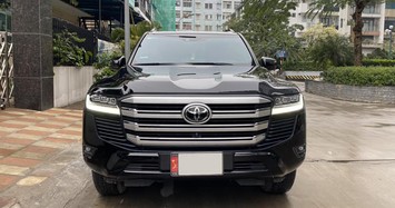 Toyota Land Cruiser LC300 chạy chán hô bán 5,3 tỷ 