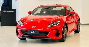 Subaru BRZ 2022 gần 1,9 tỷ tại Việt Nam có gì để 'đấu' BMW Z4?