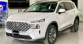 Giá xe Hyundai SantaFe giảm mạnh tới 200 triệu đồng