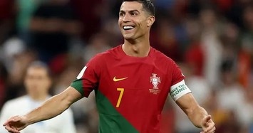 Nếu khoác áo câu lạc bộ ở Saudi Arabia, mức lương của Cristiano Ronaldo là bao nhiêu?