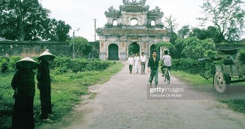 Khung cảnh bình dị ở Hoàng thành Huế năm 1989