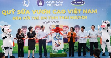 Quỹ sữa vươn cao Việt Nam và Vinamilk chung tay vì trẻ em Thái Nguyên 