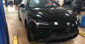 Chồng siêu mẫu Ngọc Thạch chi vài chục tỷ tậu Lamborghini Urus