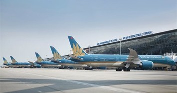 Muốn 'cứu' Vietnam Airlines, Bộ GTVT nguy cơ phạm luật