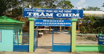 Thầy hiệu trưởng đột quỵ qua đời khi đang đọc diễn văn khai giảng ở miền Tây 