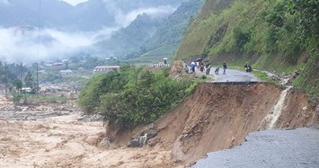 Cảnh lũ quét kinh hoàng ở Lai Châu, 3 người mất tích, đoạn đường biến mất trong nháy mắt