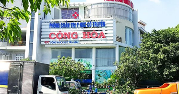  Phòng Chẩn trị Y học cổ truyền Cộng Hòa bán thuốc không rõ nguồn gốc