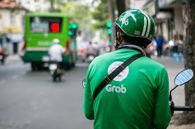 Nhận chuyển phát hơn 23 triệu, tài xế GrabBike ôm tiền bỏ trốn