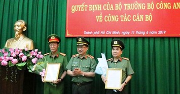 Trao quyết định chuyển ngành cho Phó giám đốc Công an TP HCM