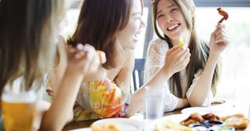 Loạt thói quen mỗi ngày làm hại dạ dày