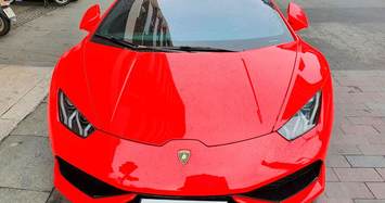 Siêu xe Lamborghini Huracan được đại gia Sài thành chi hàng trăm triệu 'thay áo'