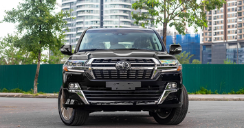 Ngắm Toyota Land Cruiser 2021 máy dầu hơn 6 tỷ tại Việt Nam