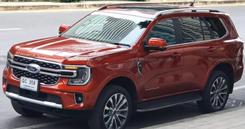 Chi tiết xe Ford Everest Platinum 2024 giá 1,7 tỷ đồng