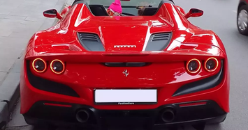 Hot girl tóc đỏ cầm lái Ferrari F8 Spider bạc tỷ ở Hà Nội