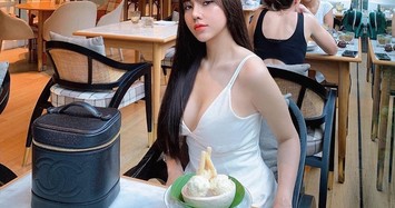 Thời trang cực sexy của bạn gái cầu thủ Hoàng Đức